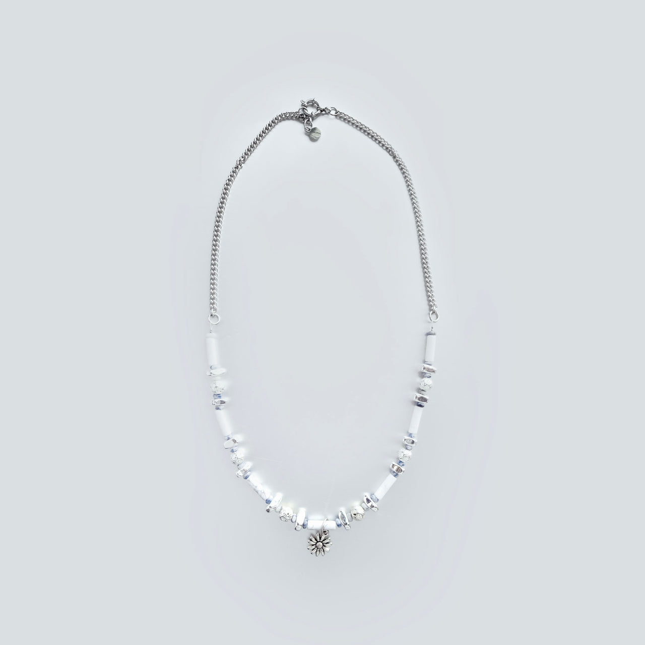 Silver Daisy Beaded Necklace