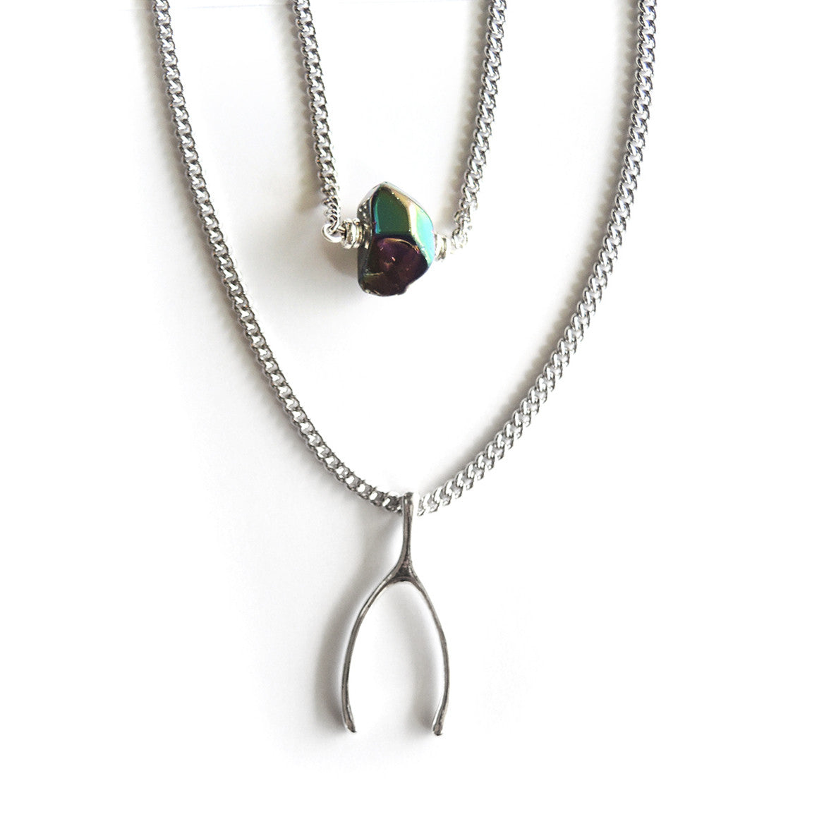 Aura Quartz Wishbone Necklace - Chainless Brain