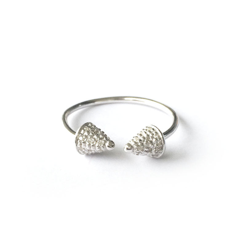 Spikey Studs Ring - Chainless Brain