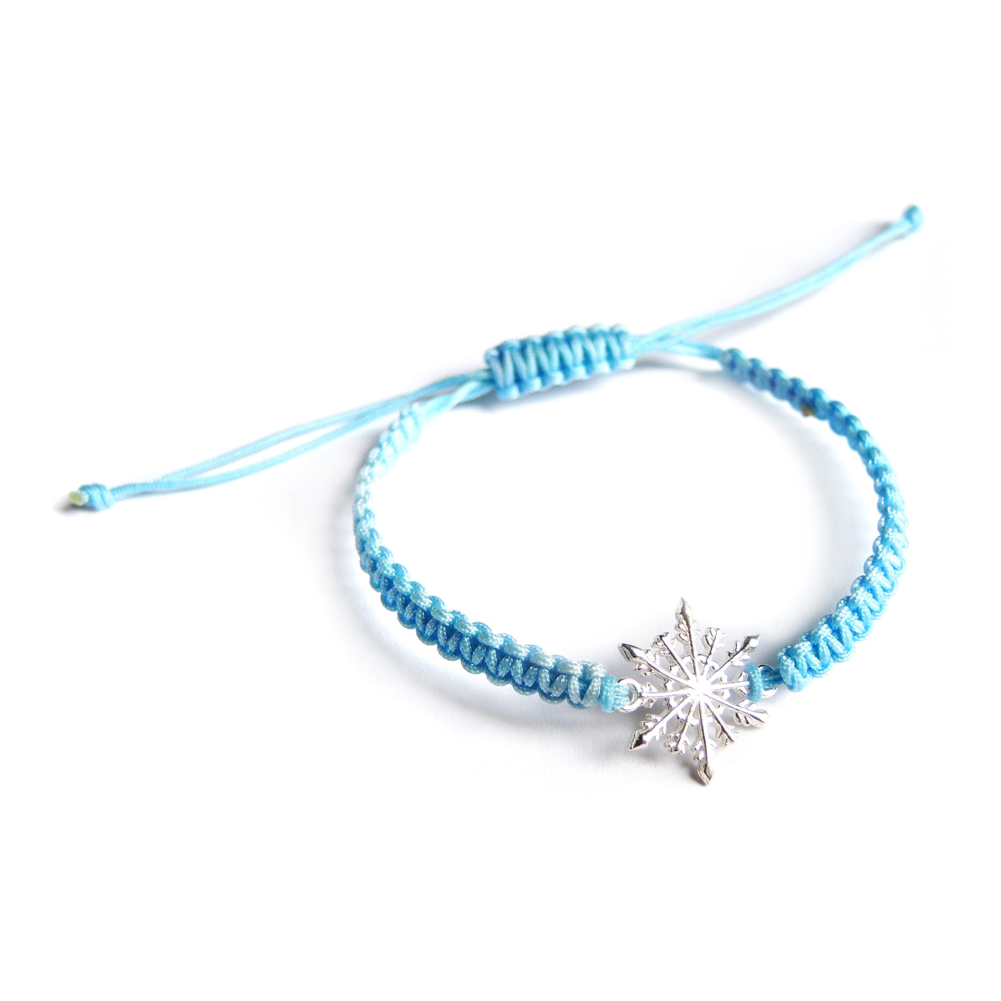 Snowflake Macrame Bracelet - Chainless Brain