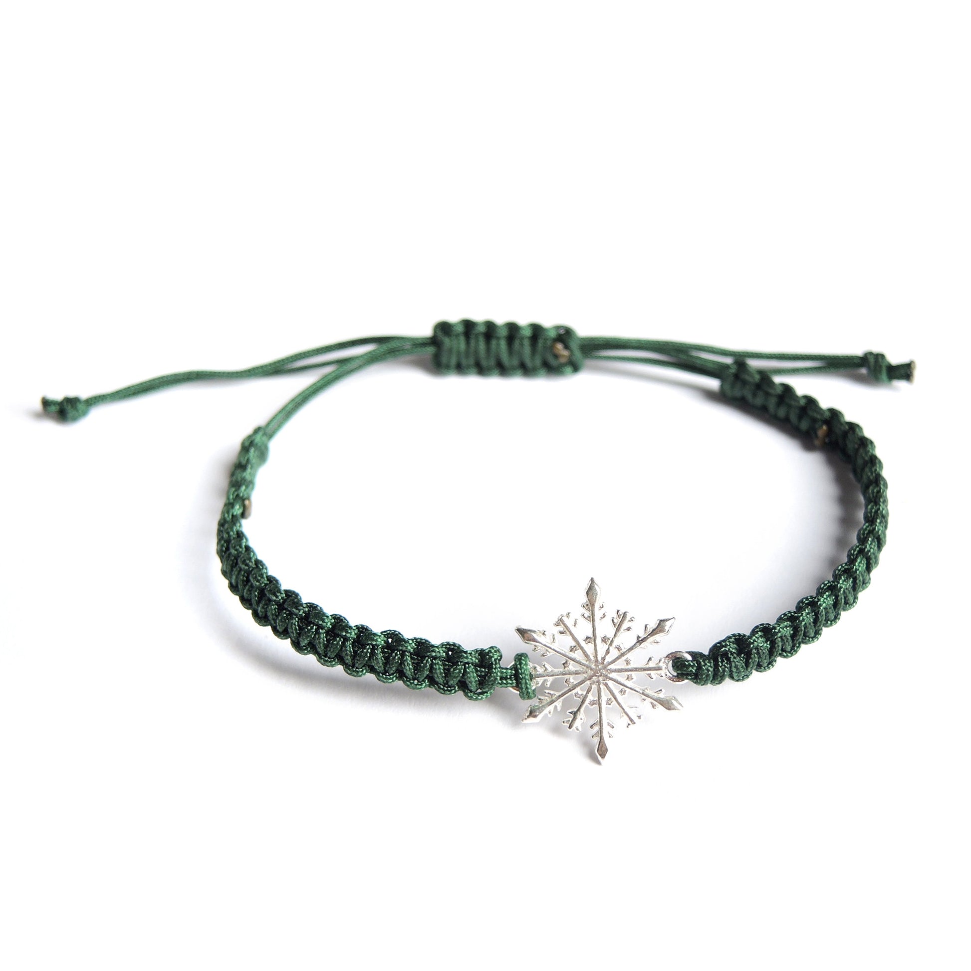 Snowflake Macrame Bracelet - Chainless Brain