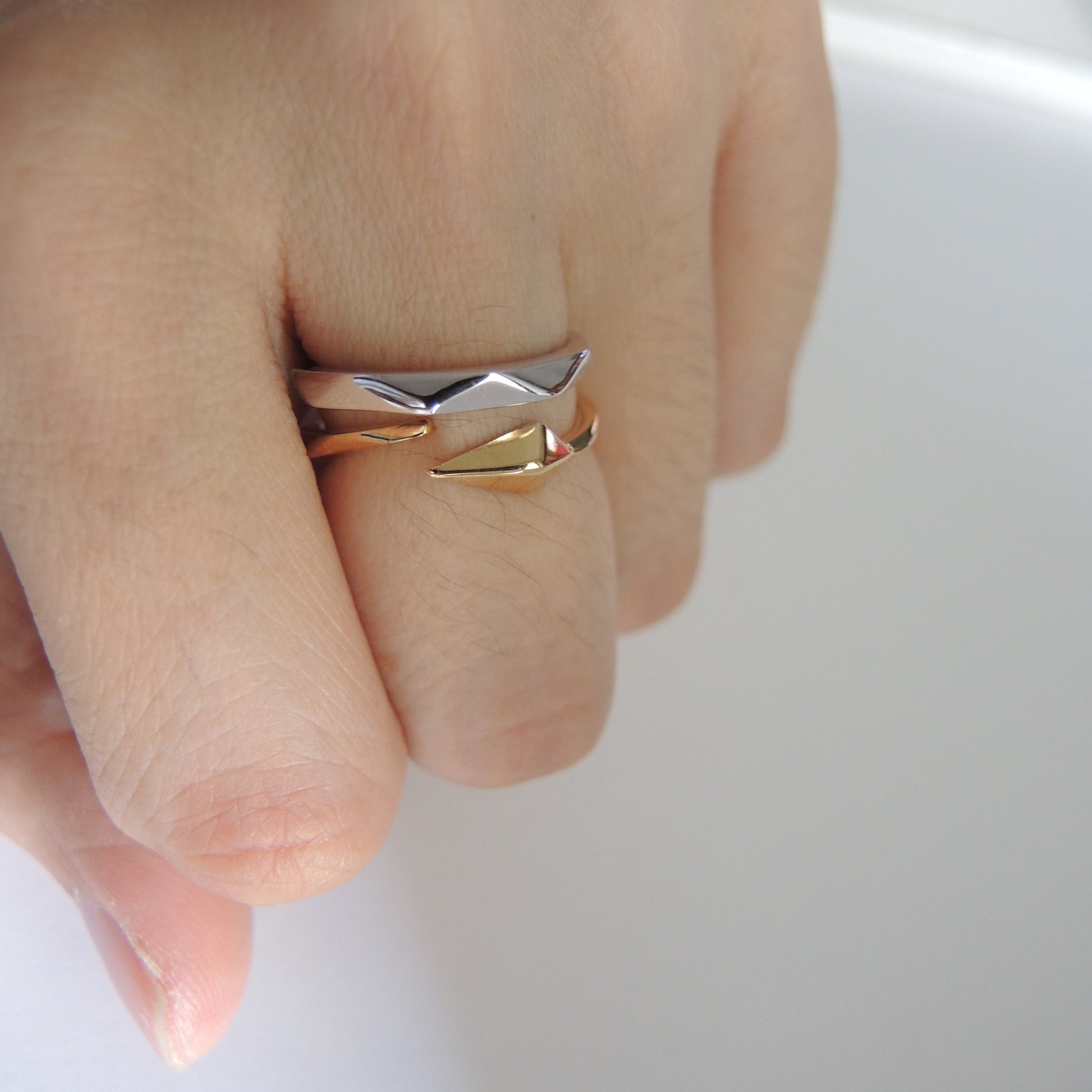Diamond Facet Ring (Yellow Gold) - Chainless Brain