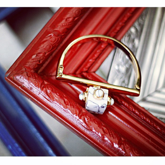 White Marble Cube Cuff - Chainless Brain