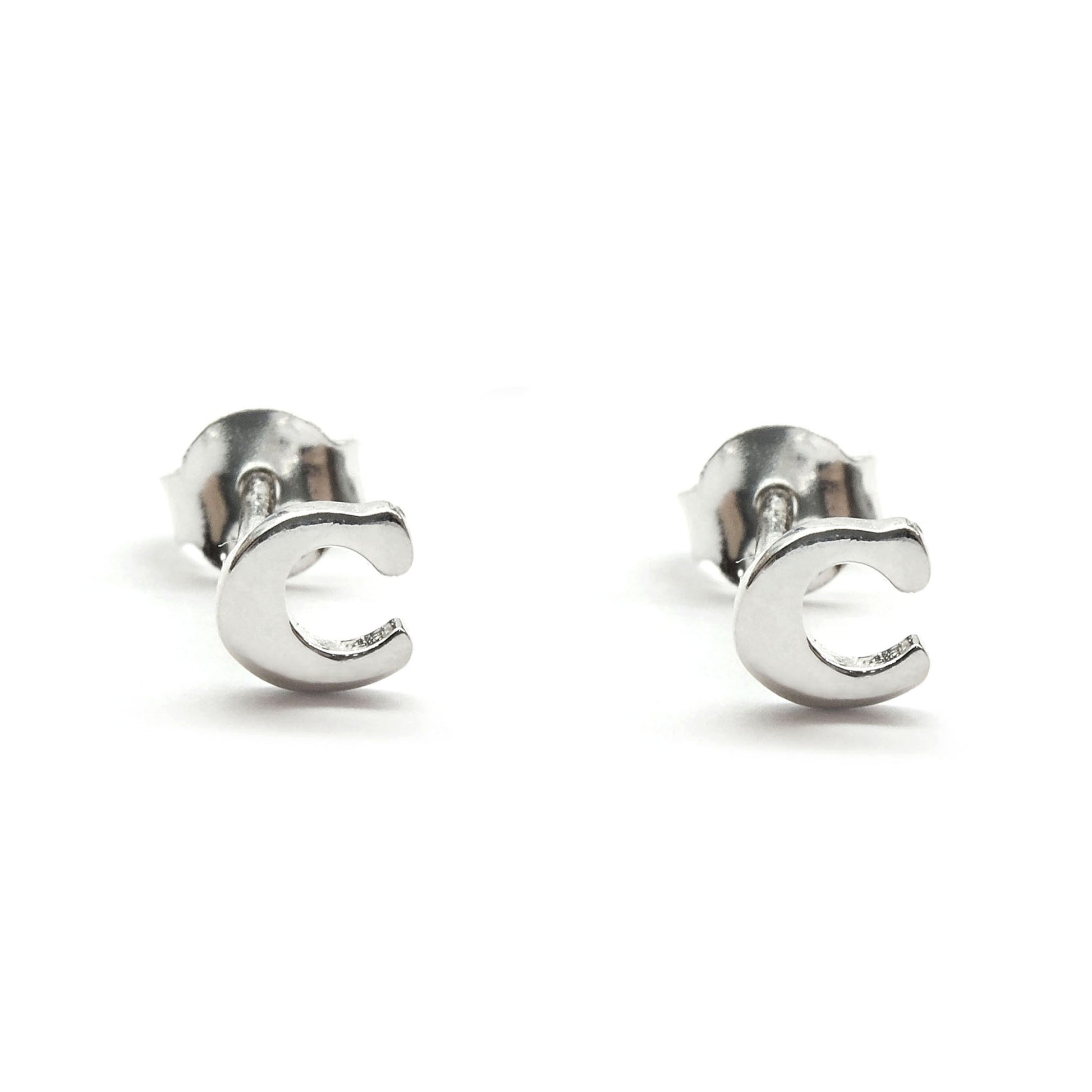Alphabet Earrings A - Z - Chainless Brain