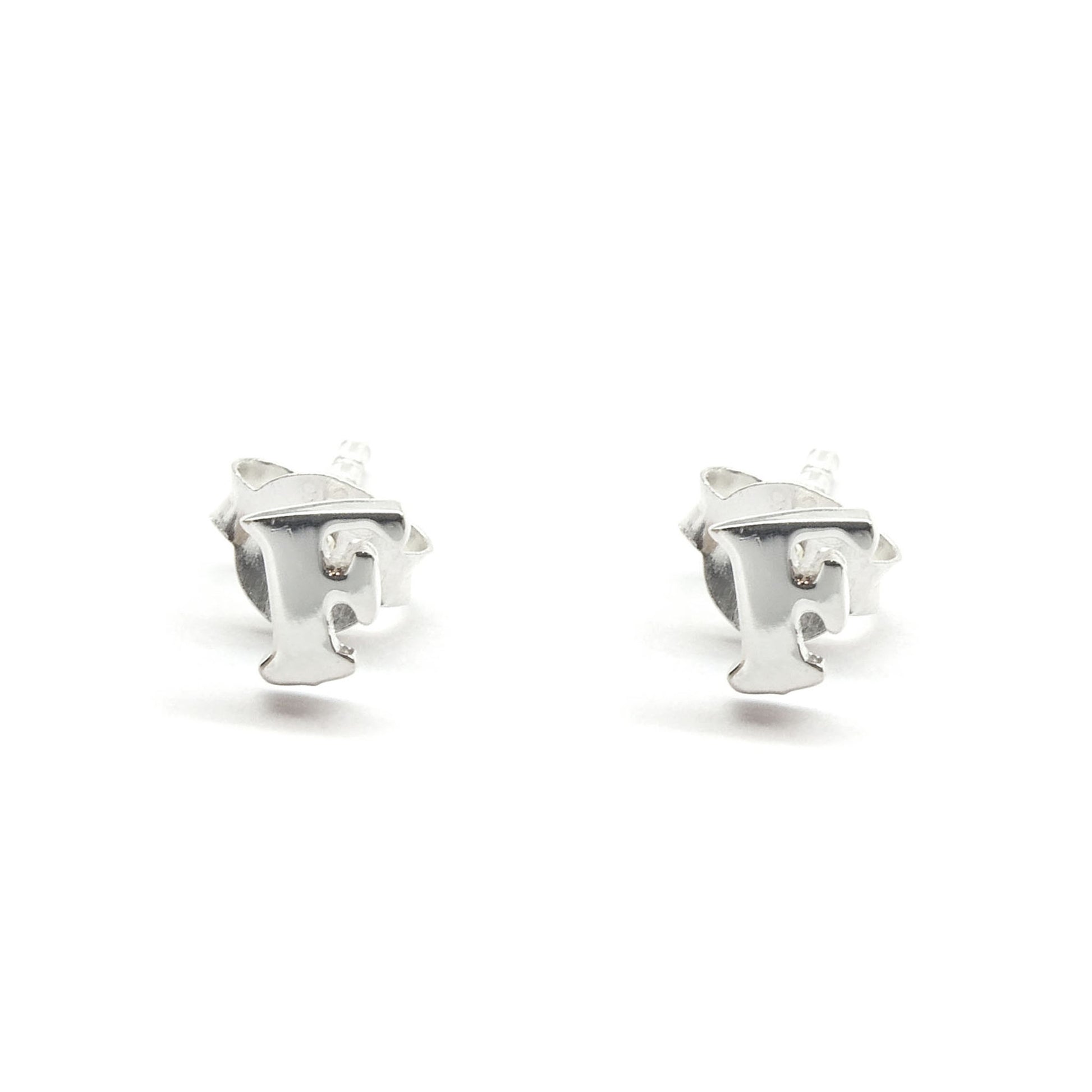 Alphabet Earrings A - Z - Chainless Brain