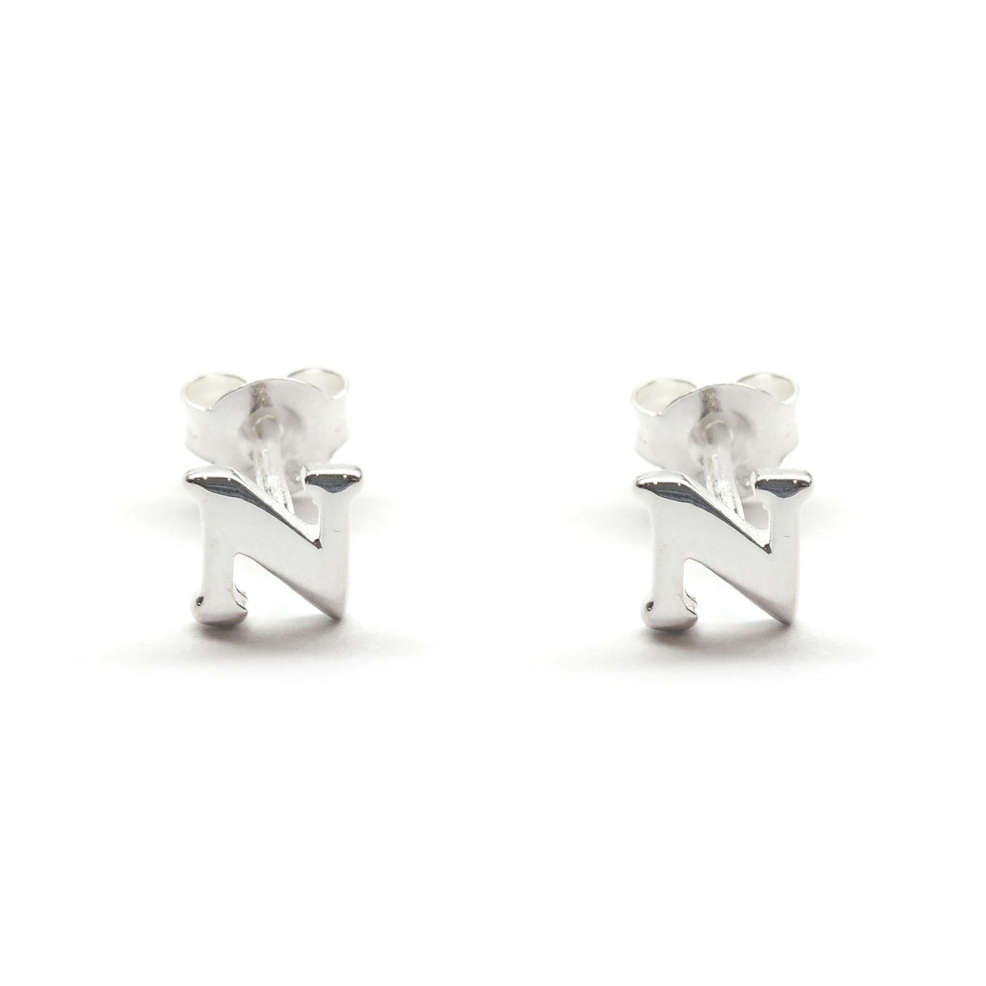 Alphabet Earrings A - Z - Chainless Brain