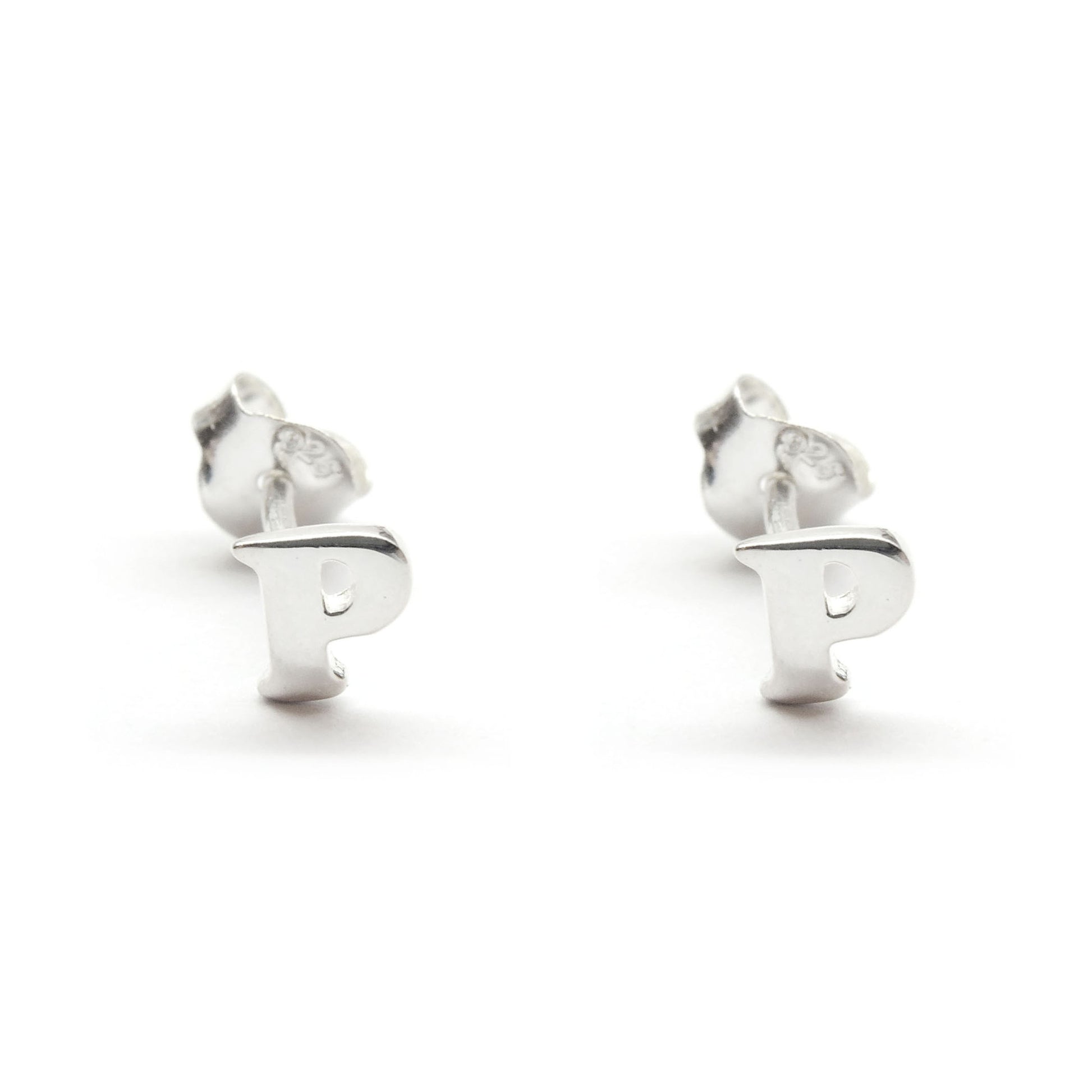 Alphabet Earrings A - Z - Chainless Brain
