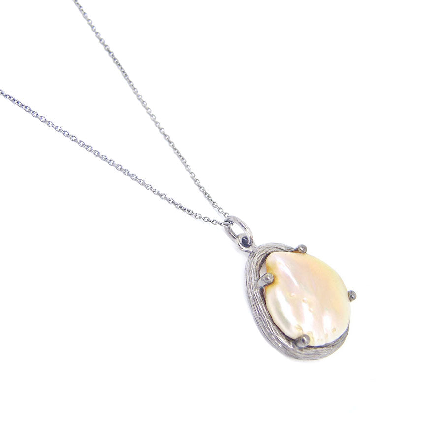 Pearl Necklace (Silver) - Chainless Brain