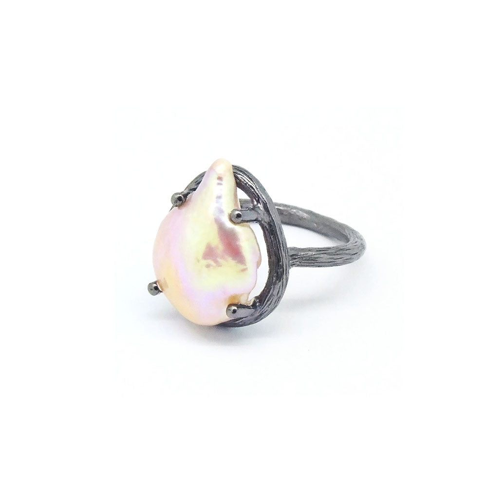 Pearl Ring (Black Silver) - Chainless Brain