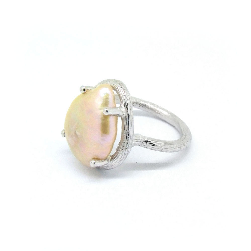 Pearl Ring (Silver) - Chainless Brain