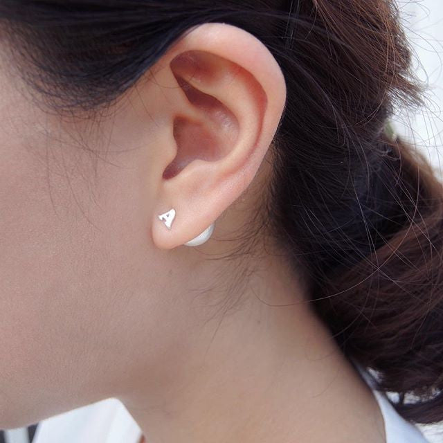 Alphabet Earrings A - Z - Chainless Brain