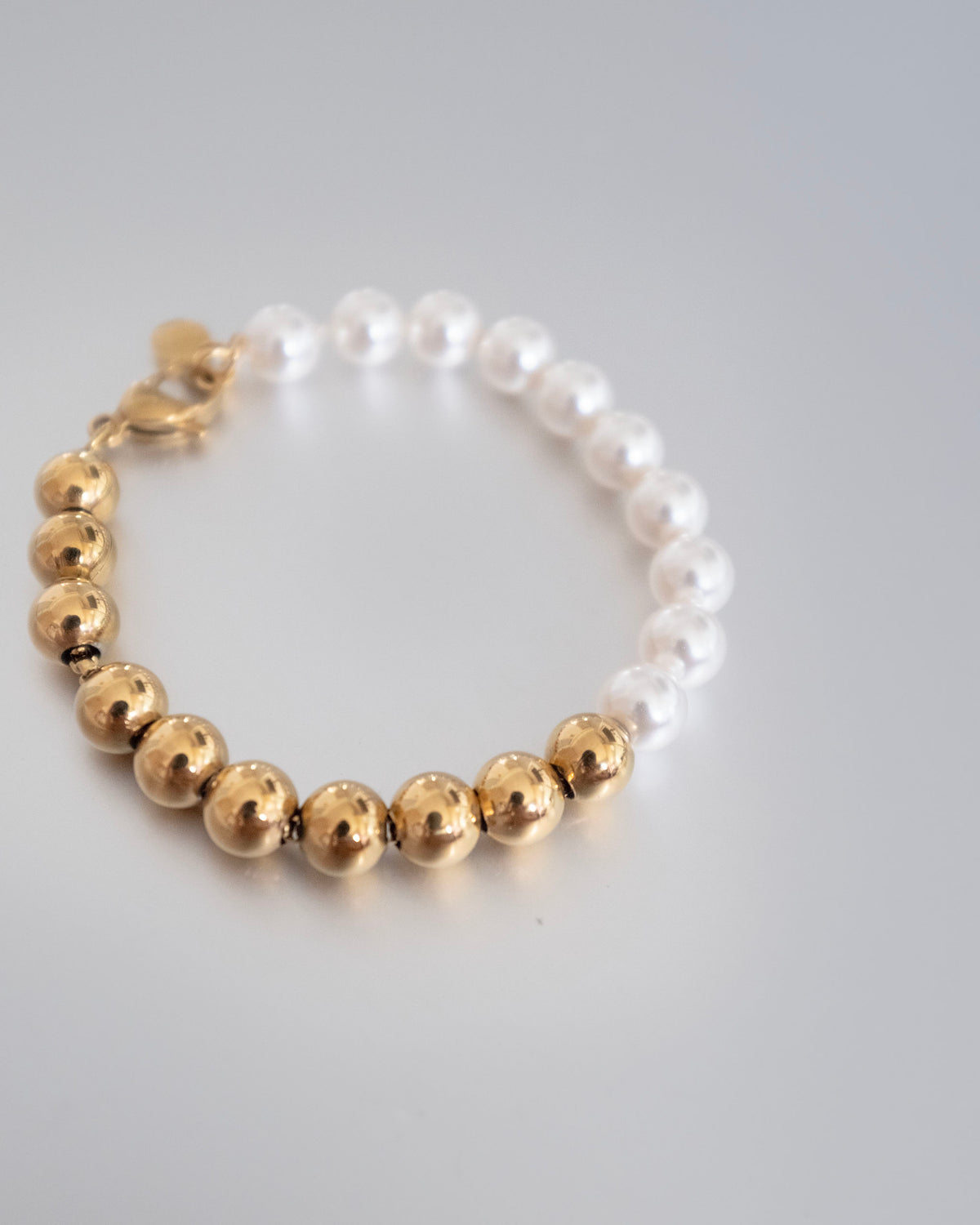 Aurora Orbs Pearl Bracelet (Gold) - AELV.CO
