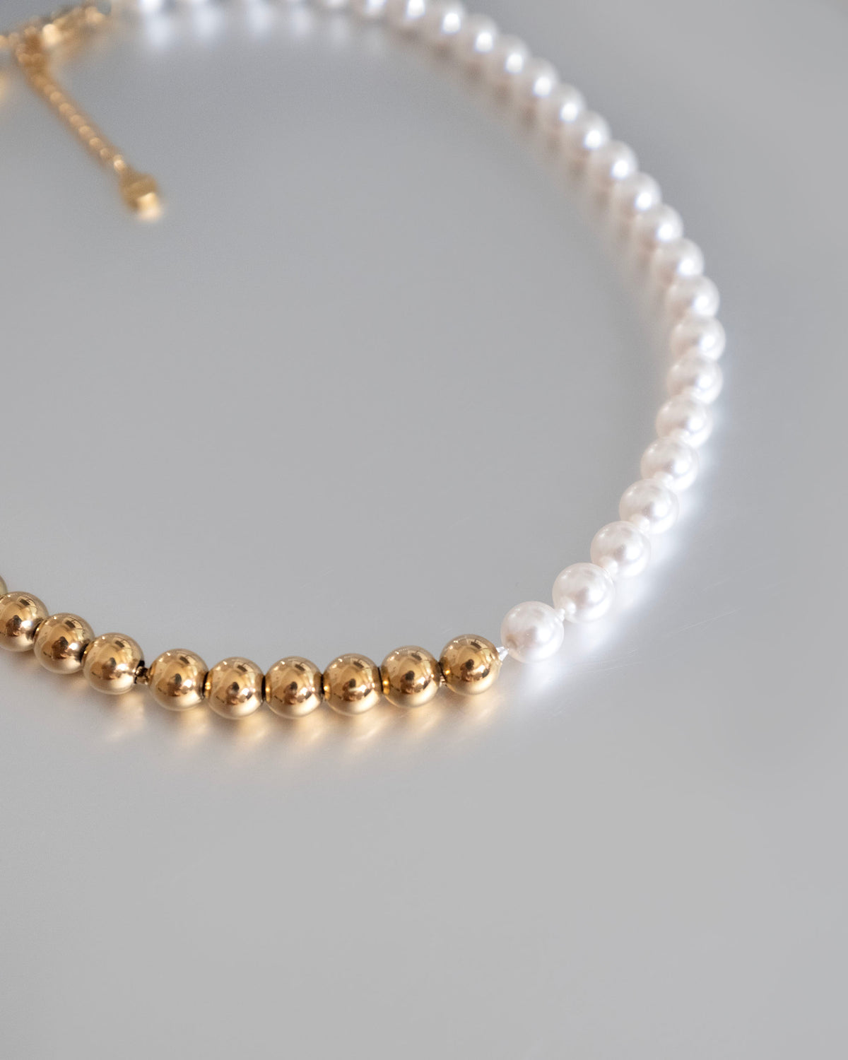 Aurora Orbs Pearl Necklace (Gold) - AELV.CO