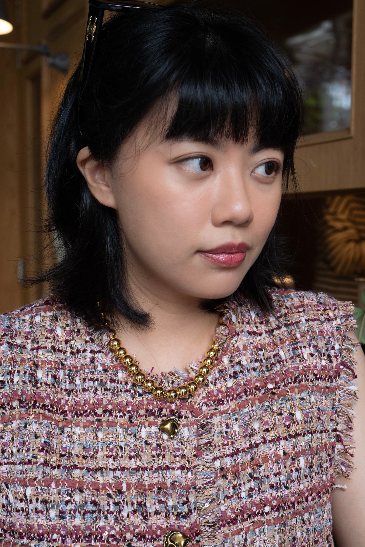 Golden spheres necklace