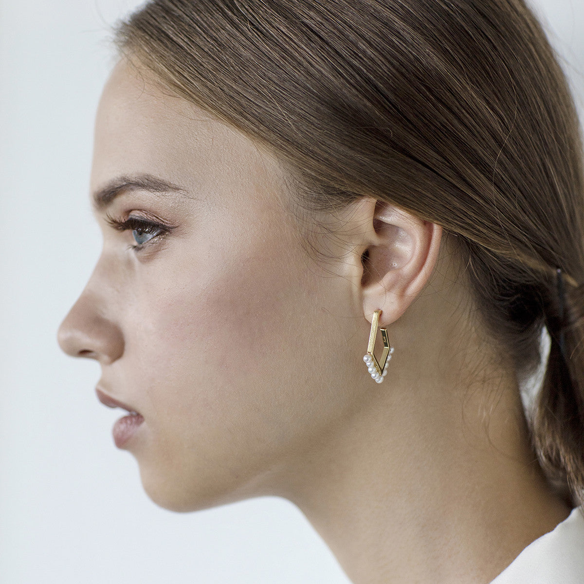 Pearls Earrings - Chainless Brain