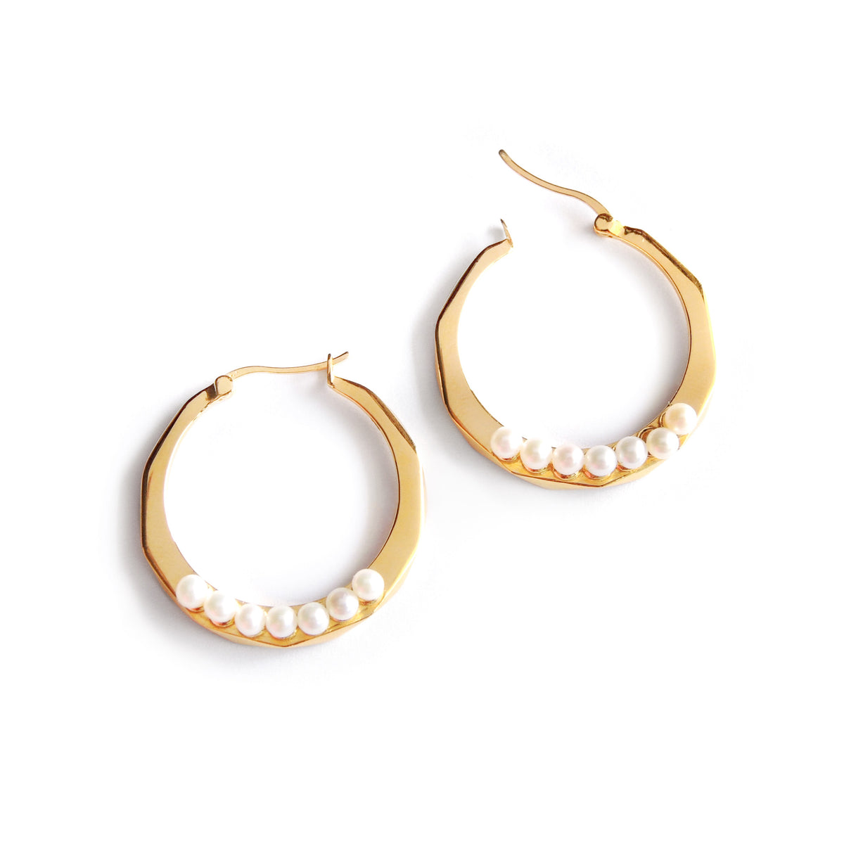 Pearls Facets Hoop Earrings - Chainless Brain