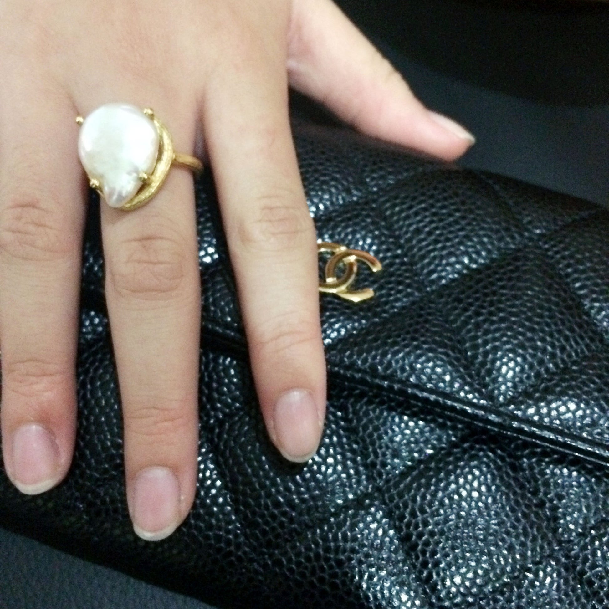 Pearl Ring (Yellow Gold) - Chainless Brain